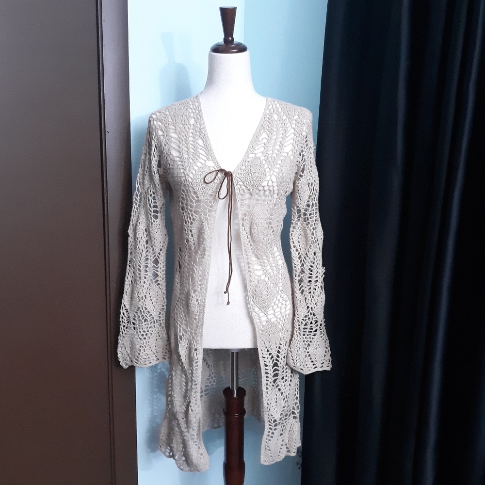 Vintage Y2K Wet Seal tan crochet open long tie front cardigan sweater